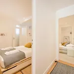 Alfama Soul Experience, By Timecooler Апартаменты